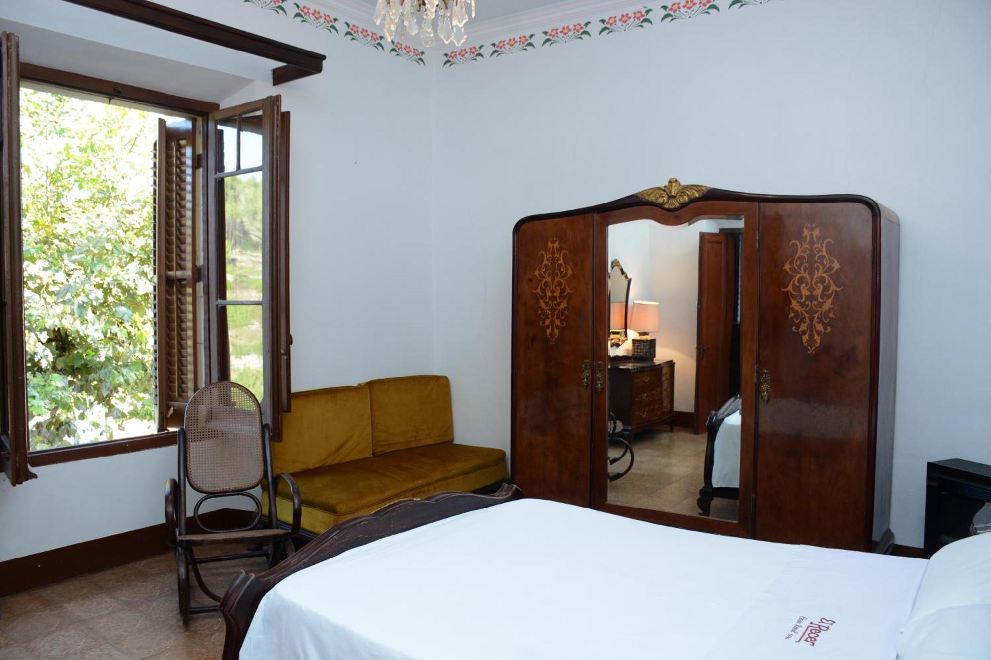 El Recer Hotel Sant Pau d'Ordal ภายนอก รูปภาพ