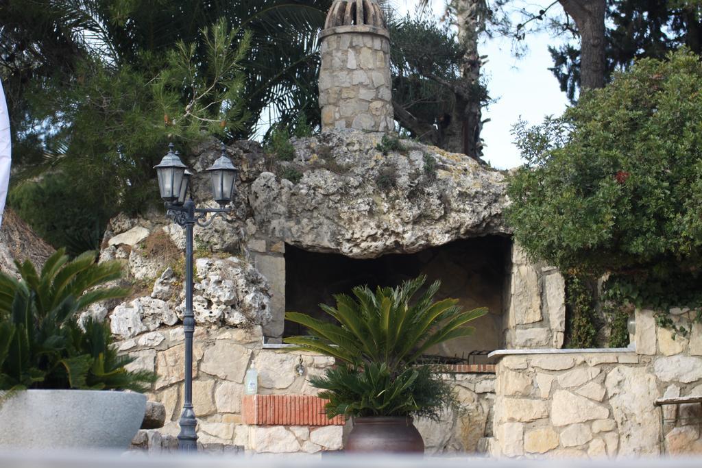 El Recer Hotel Sant Pau d'Ordal ภายนอก รูปภาพ